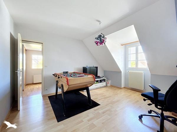 Maison à vendre 440 154 € Luynes 8 p 170 m² DPE C