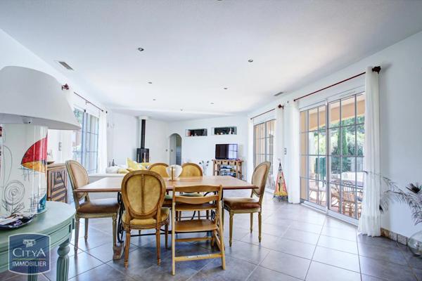 Maison à vendre 6 pièces Cassagnes (66720)