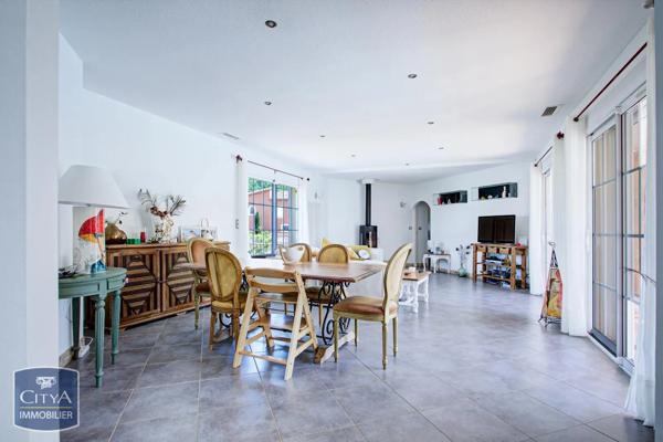 Maison à vendre 6 pièces Cassagnes (66720)