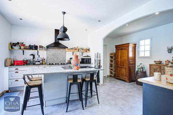 Maison à vendre 6 pièces Cassagnes (66720)