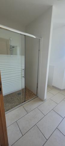 Ensemble immobilier maison principale et dépendances