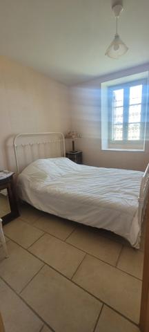 Ensemble immobilier maison principale et dépendances