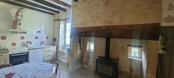 Ensemble immobilier maison principale et dépendances