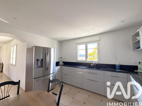 Maison à vendre 5 pièces 123,33 m² Les Mées