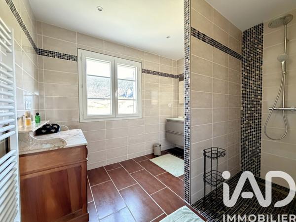 Maison à vendre 5 pièces 123,33 m² Les Mées