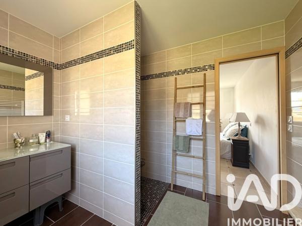 Maison à vendre 5 pièces 123,33 m² Les Mées