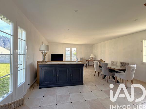 Maison à vendre 5 pièces 123,33 m² Les Mées