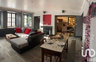 Domaine 12 pièces de 470 m² à Anglards-de-Saint-Flour (15100)