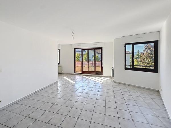 Appartement à vendre 3 pièces VILLE LA GRAND (74)