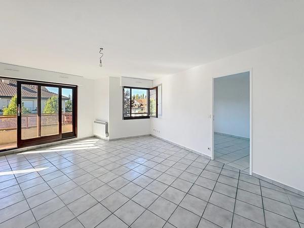 Appartement à vendre 3 pièces VILLE LA GRAND (74)