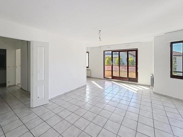 Appartement à vendre 3 pièces VILLE LA GRAND (74)