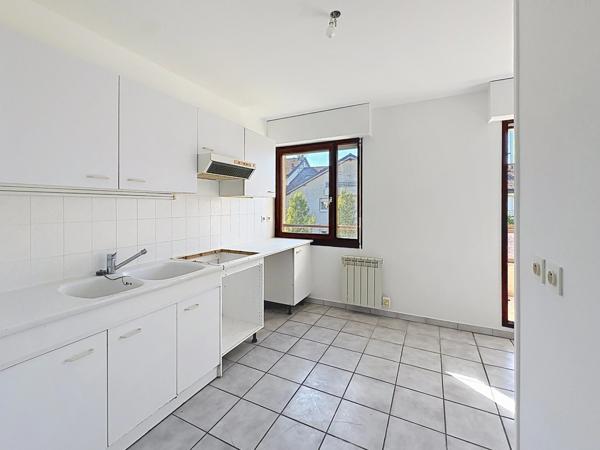 Appartement à vendre 3 pièces VILLE LA GRAND (74)