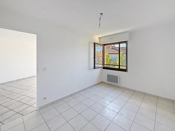 Appartement à vendre 3 pièces VILLE LA GRAND (74)