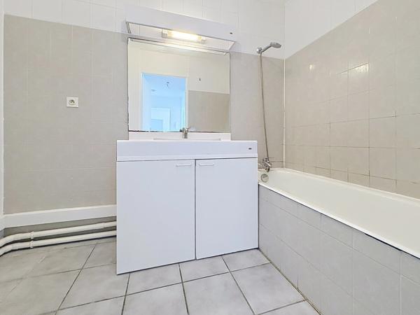 Appartement à vendre 3 pièces VILLE LA GRAND (74)