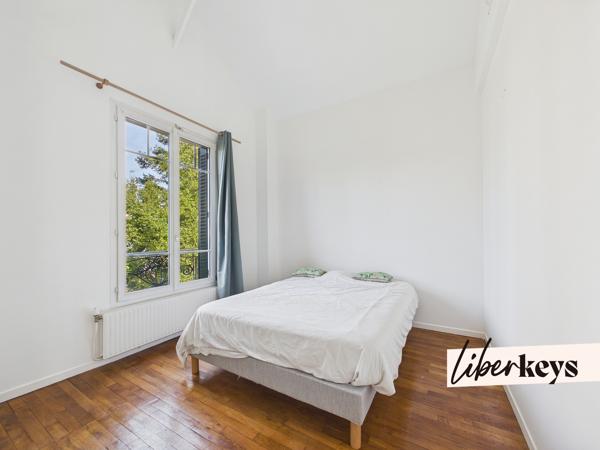 Maison de charme avec grand jardin – Quartier Le Parc, RER à pied.