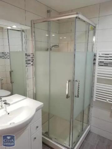 Appartement à louer 1 pièce 21.78m²