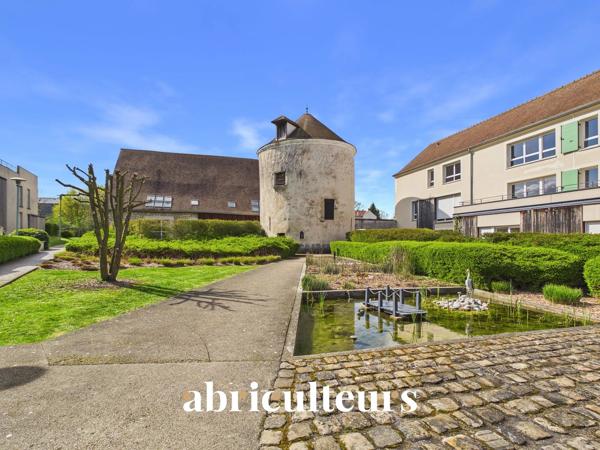 T3 avec Jardin, Terrasse et Jolie Vue sur le Pigeonnier Résidence de Standing à Survilliers