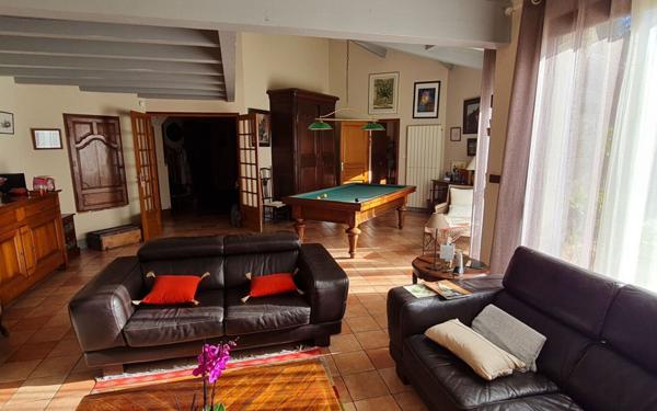 Maison à vendre    5 pièces •  Brax