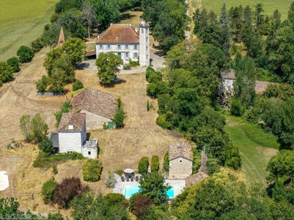 Magnifique château près de Cahors