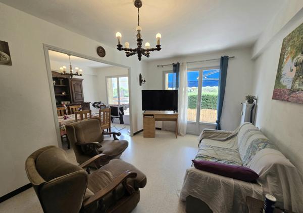 Saint-Laurent-du-Var (06700) Rare à Saint-Laurent-du-Var : 4/5 pièces avec jardin + garage !