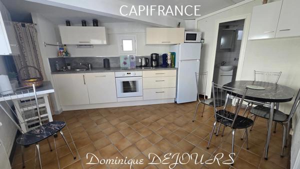 Située dans la magnifique Vallée de l'Eyrieux, à St Fortunat, venez découvrir cette belle maison très bien entretenue. Jardin. Garage. Logement indépendant pour location ou accueillir ses invités.