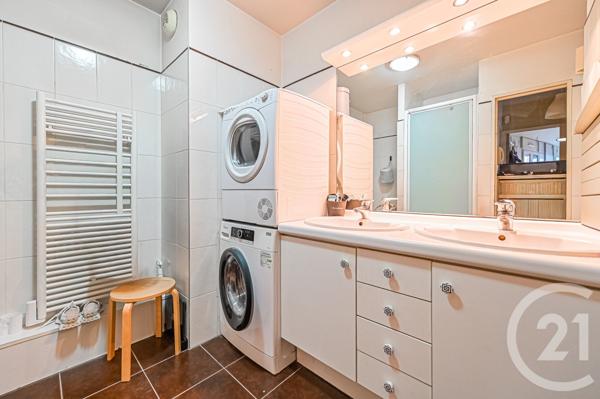 Appartement F4 / 5 à vendre  4 pièces - 85 m 2   PARIS  - 75012