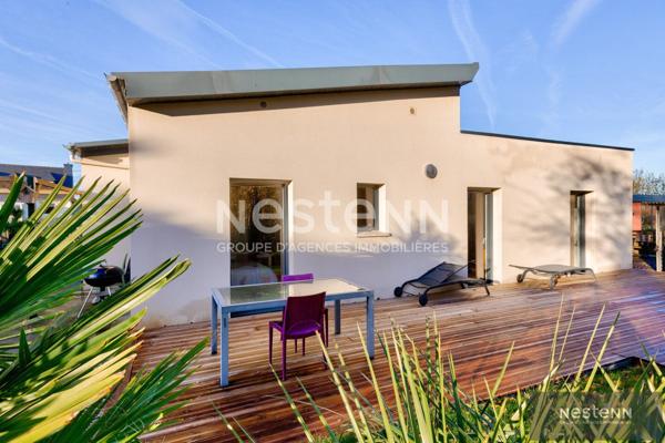 A VENDRE ! HILLION ! Maison de 2013 entièrement de plain pied avec 3 chambres !!