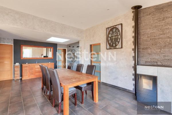 A VENDRE ! HILLION ! Maison de 2013 entièrement de plain pied avec 3 chambres !!