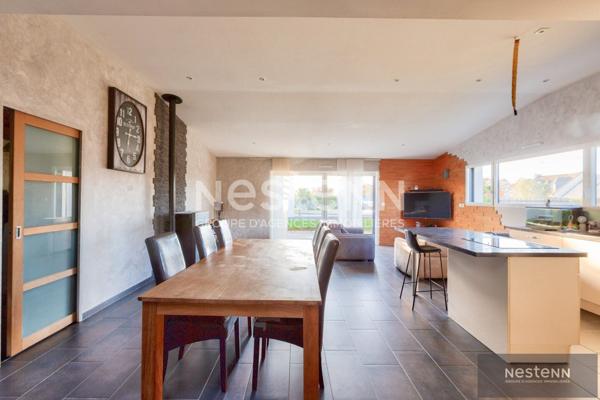 A VENDRE ! HILLION ! Maison de 2013 entièrement de plain pied avec 3 chambres !!