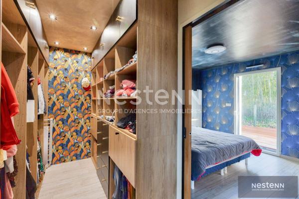 A VENDRE ! HILLION ! Maison de 2013 entièrement de plain pied avec 3 chambres !!