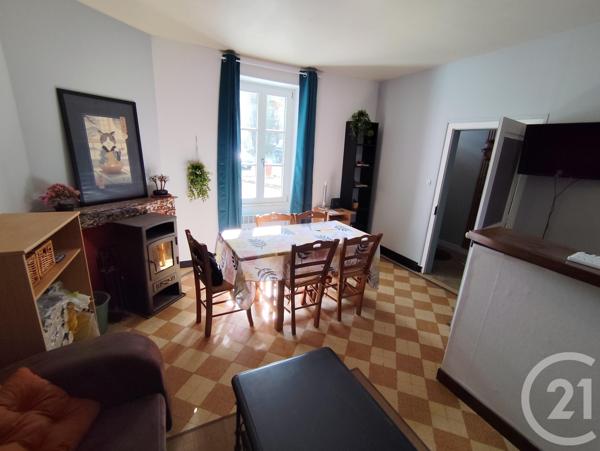 Maison à vendre  4 pièces - 124,10 m2 ST CHARTIER - 36