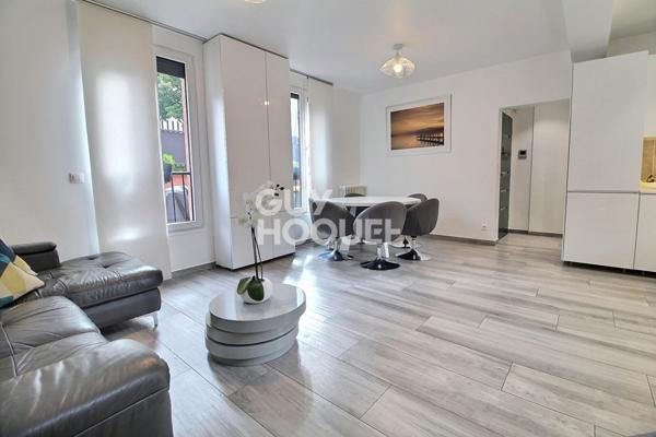 CHAVILLE RIVE GAUCHE - MAISON DE VILLE DE CARACTERE ENTIEREMENT RENOVEE ET ISOLEE