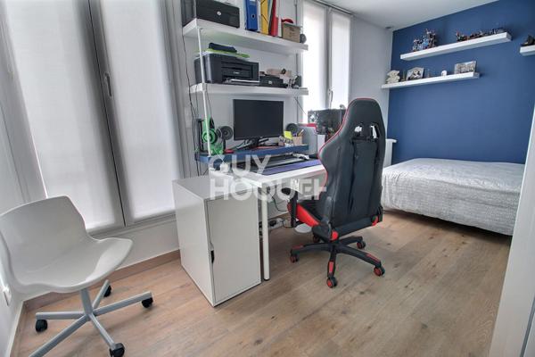 CHAVILLE RIVE GAUCHE - MAISON DE VILLE DE CARACTERE ENTIEREMENT RENOVEE ET ISOLEE