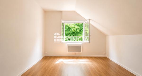 À vendre Maison 5 pièces 152 m² - Larçay 37270