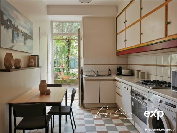 Oullins centre – Grande maison familiale avec jardin 632 m² – Métro à pied