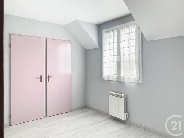 Appartement F4 à vendre  5 pièces - 132,76 m2 ST JEAN LE BLANC - 45