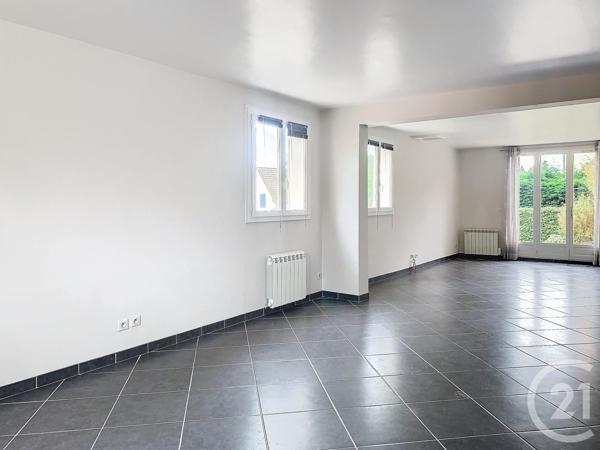 Appartement F4 à vendre  5 pièces - 132,76 m2 ST JEAN LE BLANC - 45