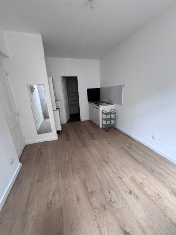 Charmant studio quartier Saint Acheul