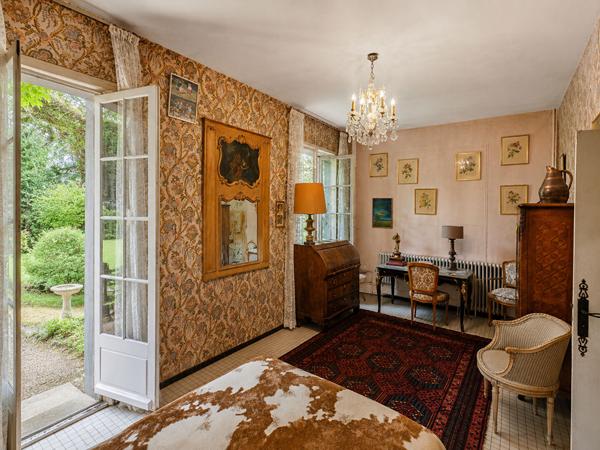 FEYZIN LE HAUT - SECTEUR BÉGUDE : MAISON DE PLAIN-PIED 187 M² ? CALME ABSOLU