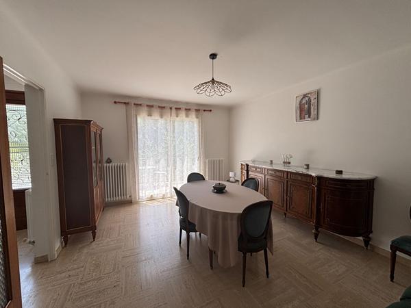 MAISON T4 MEUBLÉE 95M² ISLE SUR LA SORGUE AVEC JARDIN ET PISCINE