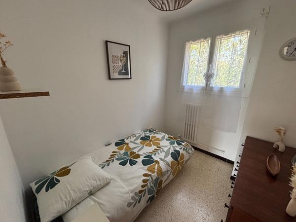 MAISON T4 MEUBLÉE 95M² ISLE SUR LA SORGUE AVEC JARDIN ET PISCINE