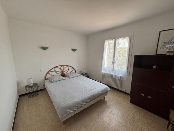 MAISON T4 MEUBLÉE 95M² ISLE SUR LA SORGUE AVEC JARDIN ET PISCINE