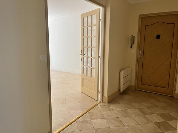 APPARTEMENT CENTRE VILLE DE BLOIS