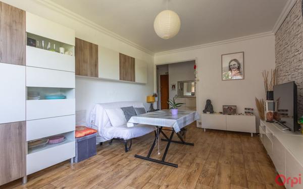 Appartement à vendre    3 pièces • 60,23 m2 Saint-Michel-sur-Orge