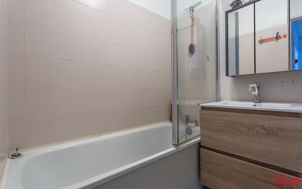 Appartement à vendre    3 pièces • 60,23 m2 Saint-Michel-sur-Orge