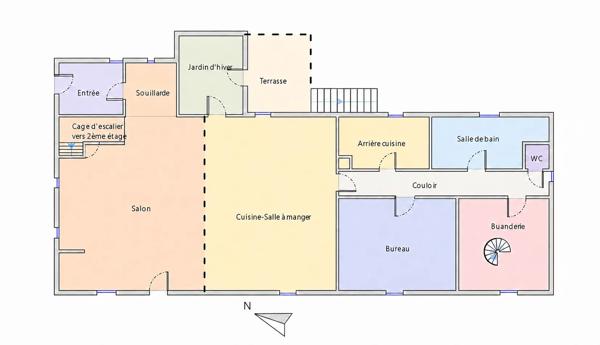 Maison en Pierre Rénovée avec Granges, Terrain et Vue Campagne