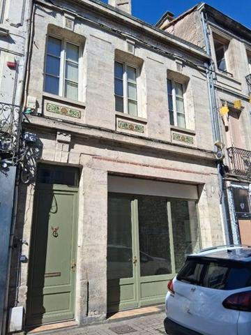 Immeuble à vendre à Sainte-Foy-la-Grande en Gironde (33220), ref : 33082/353
