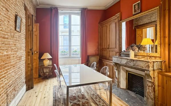 Appartement à vendre    3 pièces • 129,90 m2 Toulouse