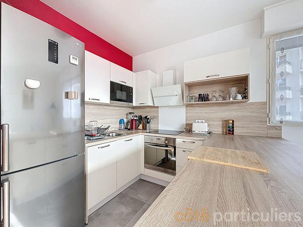 Location Appartement65,82 m² - 3 Pièces - ISSY LES MOULINEAUX (92130)