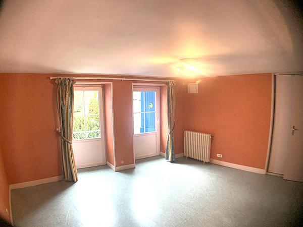 Vous recherchez un investissement immobilier et vous désirez dévelloper une activité de service qui a du sens? Contactez moi!